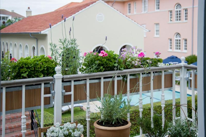 Charming Coastal Townhouse At The Majestic Villa Kalk Bay Exterior foto